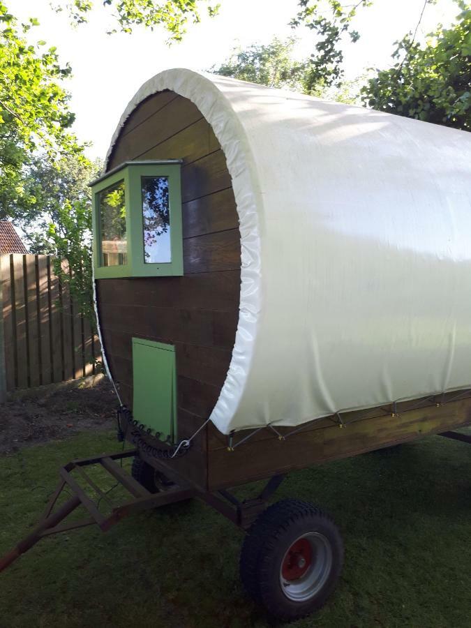 Irish Bowtop Op Het Platteland Van Huize Ouwervelden Wouwsche Plantage 外观 照片